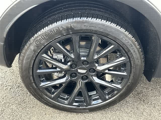 Thumbnail: 2023 Cadillac XT4 - 5