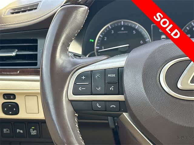 Thumbnail: 2017 Lexus ES - 9