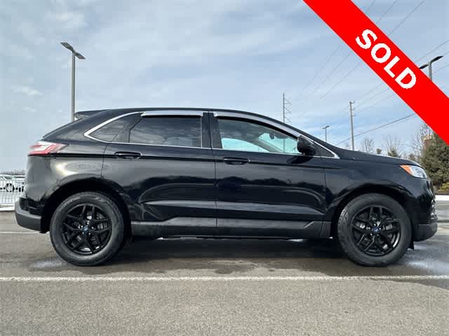 Thumbnail: 2022 Ford Edge - 3