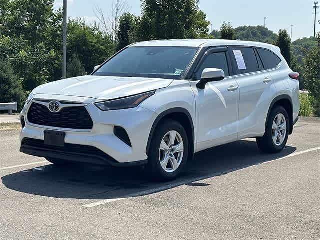 Thumbnail: 2022 Toyota Highlander - 1