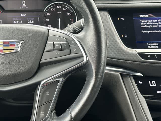 Thumbnail: 2021 Cadillac XT5 - 9