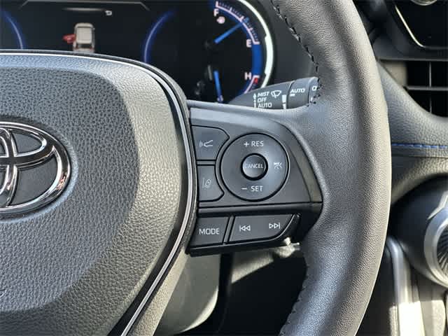 Thumbnail: 2023 Toyota RAV4 - 10