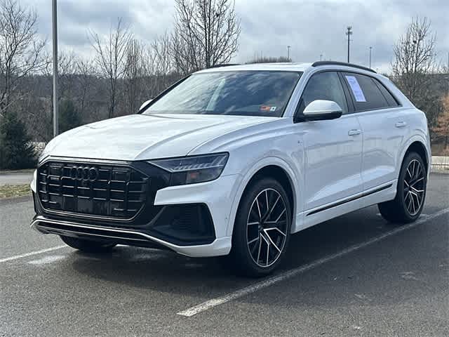 Thumbnail: 2023 Audi Q8 - 1