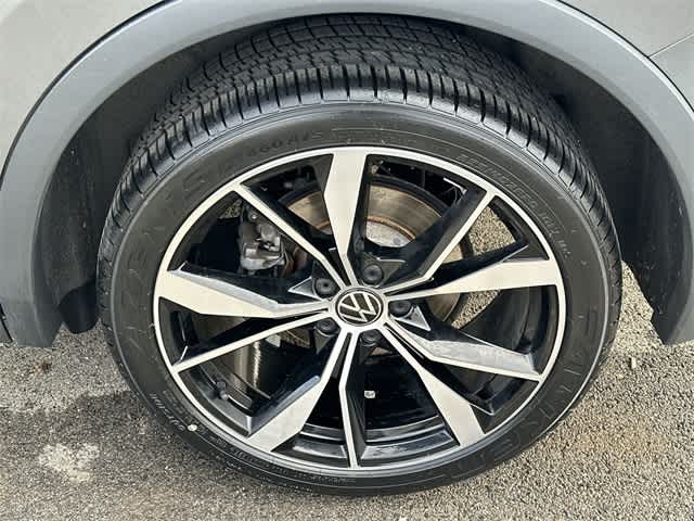 Thumbnail: 2022 Volkswagen Tiguan - 5