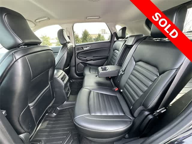 Thumbnail: 2022 Ford Edge - 17