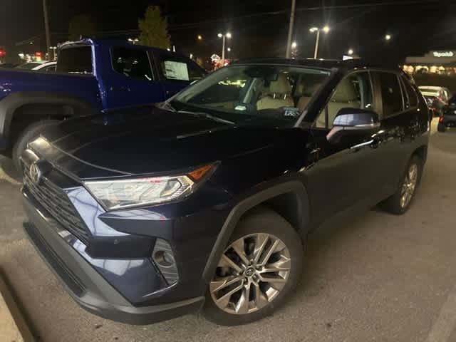 Thumbnail: 2020 Toyota RAV4 - 2