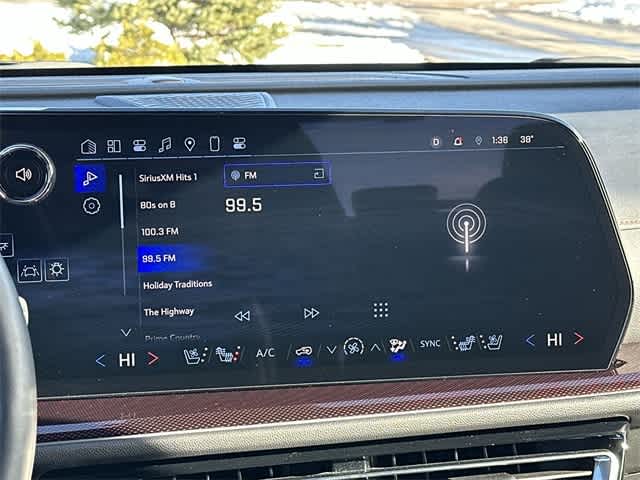 Thumbnail: 2024 Chevrolet Traverse - 12