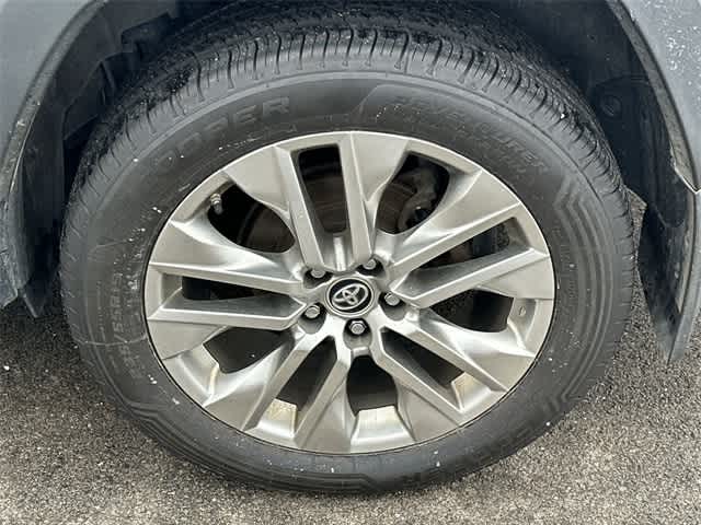 Thumbnail: 2019 Toyota RAV4 - 5