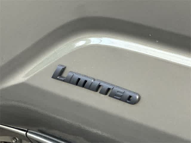 Thumbnail: 2025 Toyota Tacoma - 25