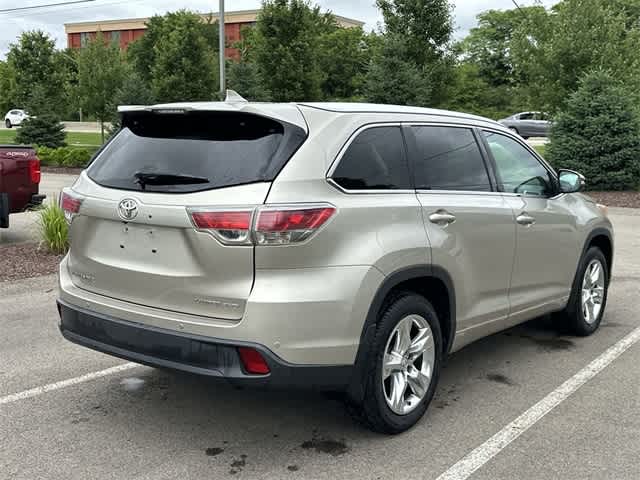 Thumbnail: 2014 Toyota Highlander - 25