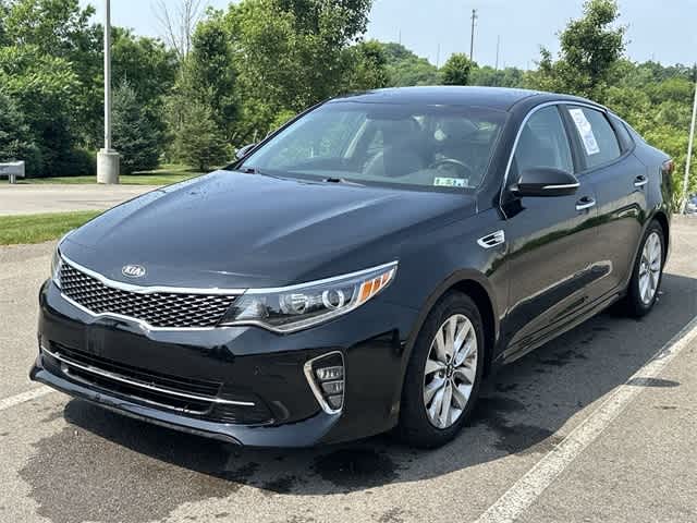 2018 Kia Optima S Hero Image