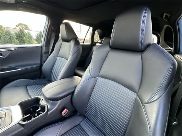 Thumbnail: 2023 Toyota RAV4 - 16