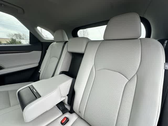 Thumbnail: 2022 Lexus RX - 17