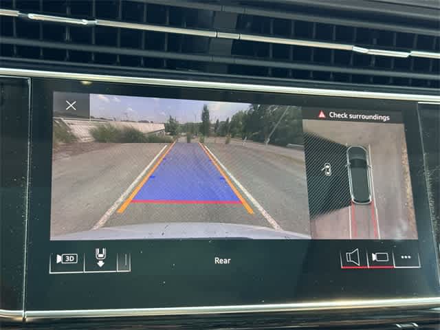 Thumbnail: 2020 Audi Q7 - 15