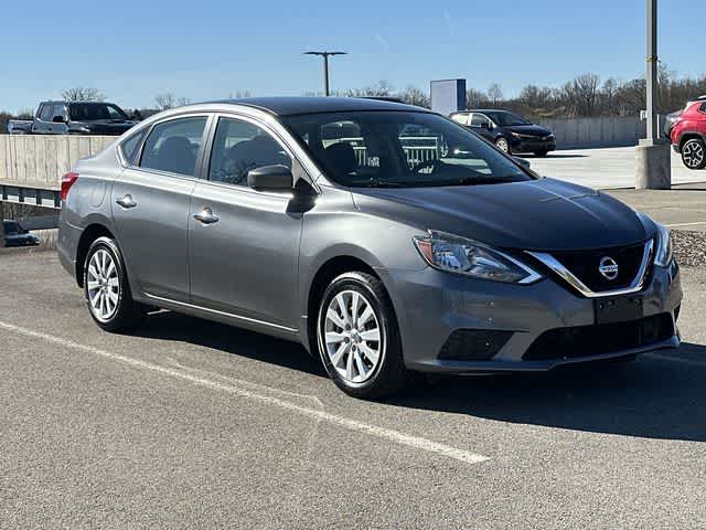 Thumbnail: 2018 Nissan Sentra - 26