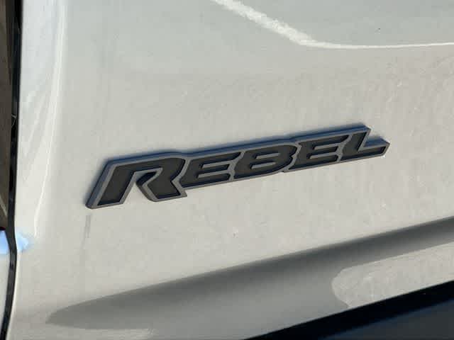 Thumbnail: 2025 RAM 1500 - 19