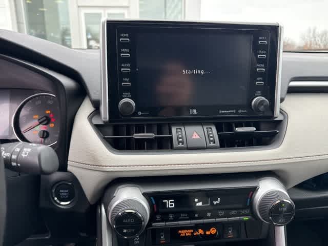 Thumbnail: 2019 Toyota RAV4 - 9