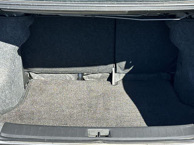 Thumbnail: 2018 Nissan Sentra - 20