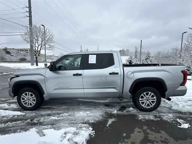 Thumbnail: 2022 Toyota Tundra - 2