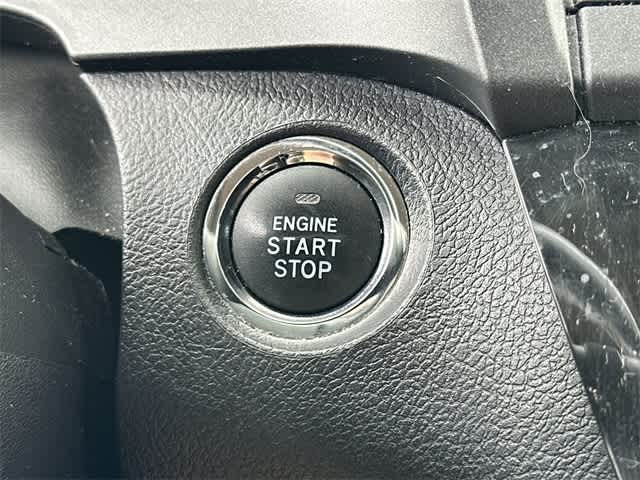 2019 Toyota Sienna SE Premium 11