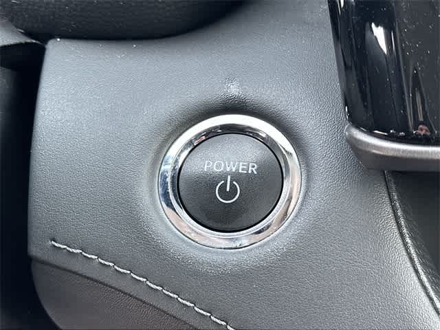 Thumbnail: 2023 Toyota Highlander - 11