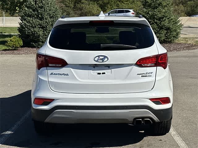 Thumbnail: 2018 Hyundai Santa Fe - 4