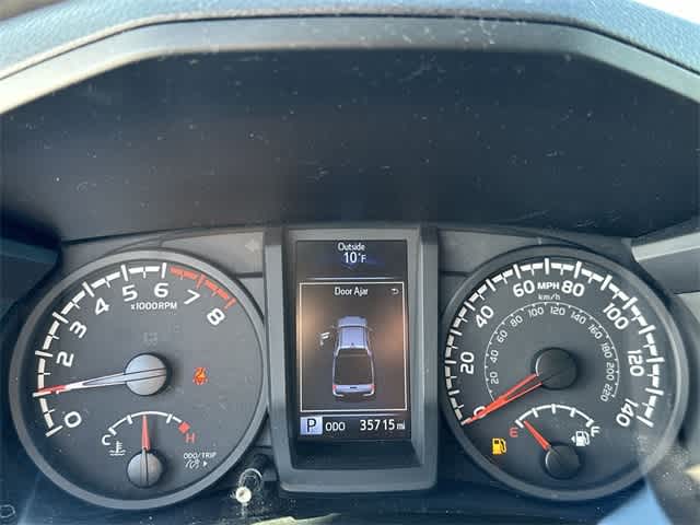 Thumbnail: 2022 Toyota Tacoma - 6