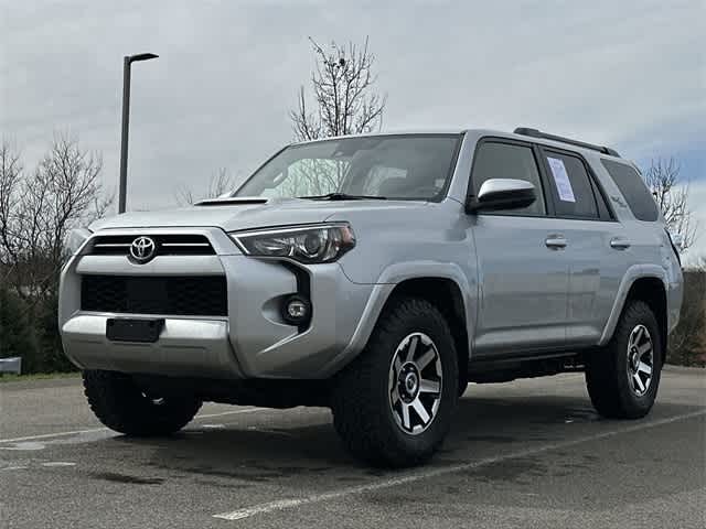 Thumbnail: 2021 Toyota 4Runner - 18