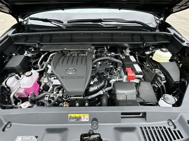 Thumbnail: 2024 Toyota Highlander - 28