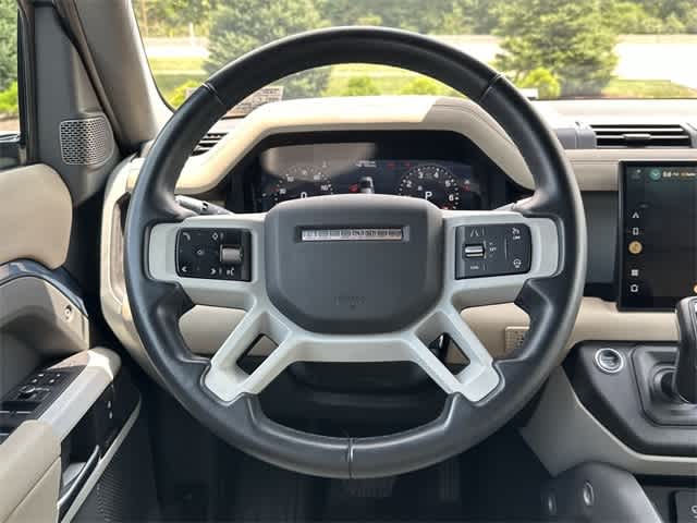 Thumbnail: 2022 Land Rover Defender - 8