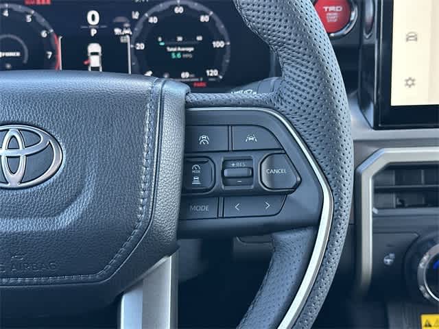 Thumbnail: 2025 Toyota Tacoma - 10