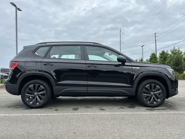 Thumbnail: 2024 Volkswagen Taos - 3