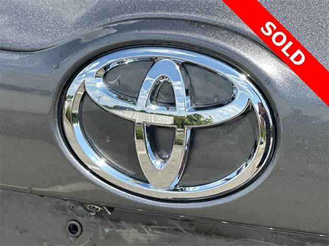 Thumbnail: 2016 Toyota Highlander - 18