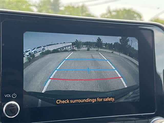 2024 Toyota Highlander XLE 13