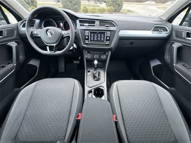 Thumbnail: 2020 Volkswagen Tiguan - 18