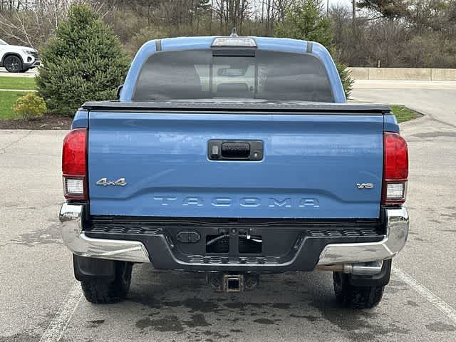 Thumbnail: 2019 Toyota Tacoma - 4