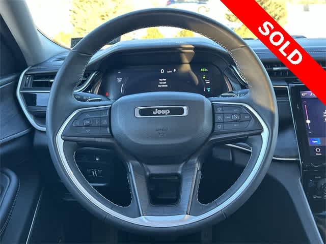 Thumbnail: 2022 Jeep Grand Cherokee - 8