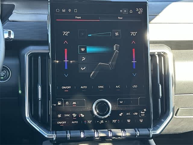 Thumbnail: 2024 GMC Acadia - 14