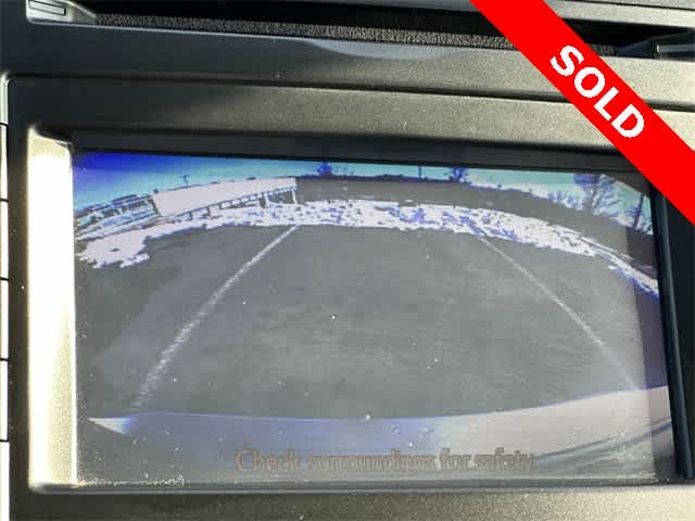 Thumbnail: 2013 Toyota Prius v - 11