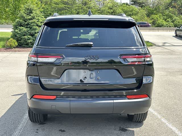 Thumbnail: 2024 Jeep Grand Cherokee L - 4