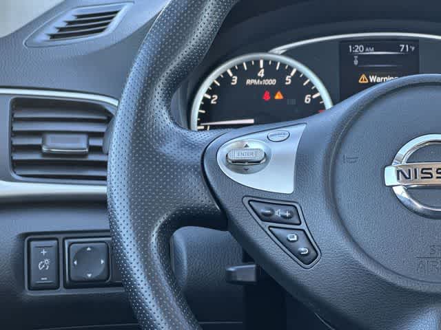 Thumbnail: 2018 Nissan Sentra - 8