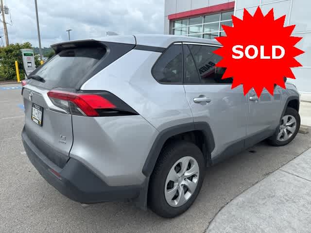 Thumbnail: 2022 Toyota RAV4 - 4