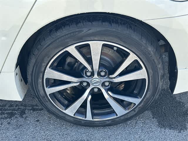 Thumbnail: 2018 Nissan Maxima - 5