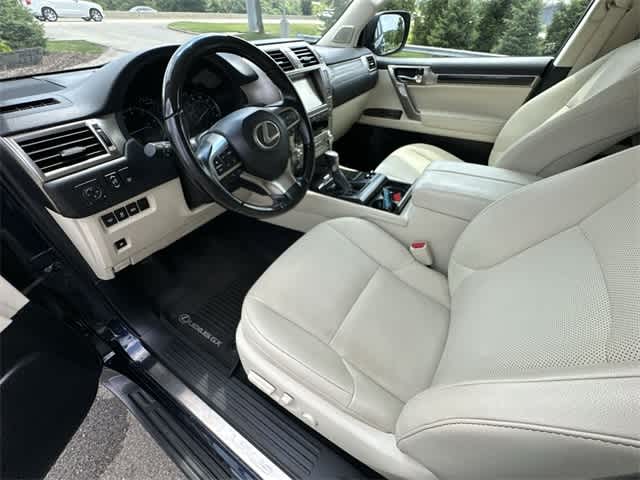 Thumbnail: 2020 Lexus GX - 17