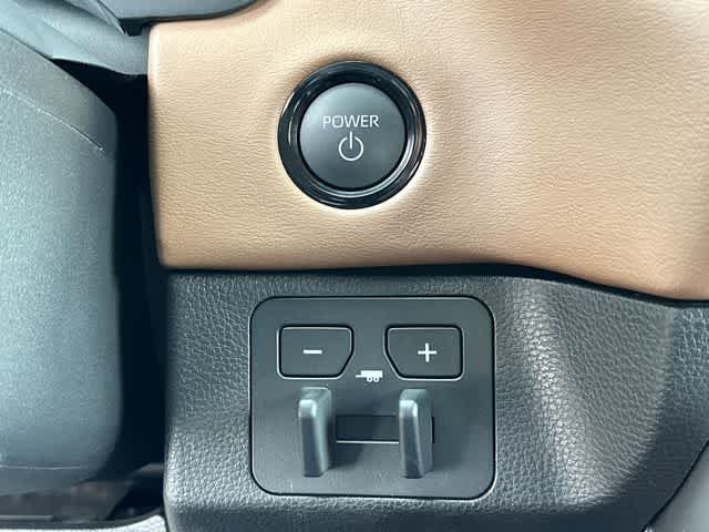 Thumbnail: 2025 Toyota Tundra - 11