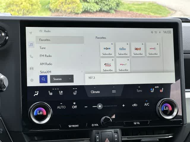 Thumbnail: 2024 Lexus ES - 11