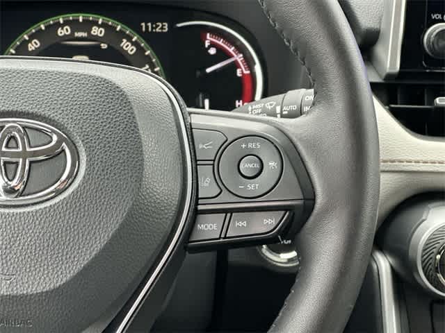 Thumbnail: 2024 Toyota RAV4 - 10