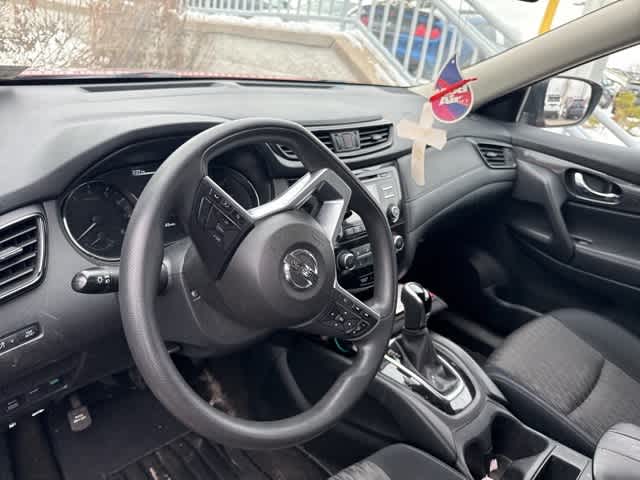 Thumbnail: 2017 Nissan Rogue - 7