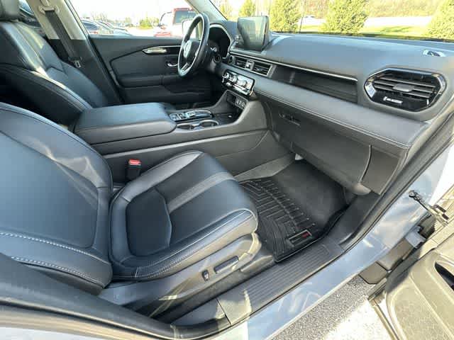 Thumbnail: 2023 Honda Pilot - 22