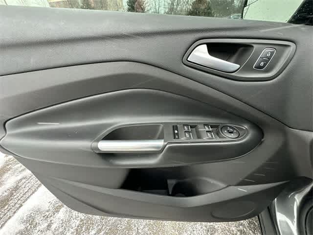 Thumbnail: 2019 Ford Escape - 16